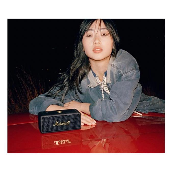 Marshall Emberton 2 - Enceinte Bluetooth Portable, sans Fil, Ip67 Résistant à la Poussière et à l'eau, Plus de 30 Heures de Lecture, Charge Rapide - Noir – Image 3