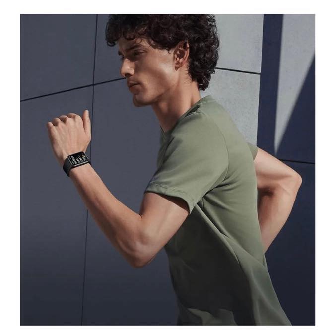 Xiaomi Smart Band 9 Pro Tracker d'activité, écran AMOLED de 1,74", 150+ Modes Sportifs, 5 ATM, jusqu'à 21 Jours d'autonomie – Image 5