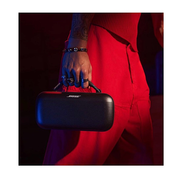 BOSE SoundLink MAX - Grosse enceinte Bluetooth étanche, Enceinte puissante rechargeable avec jusqu’à 20 heures d’autonomie, USB-C, Enceinte avec entrée auxiliaire 3,5 mm intégrée, Noir – Image 5